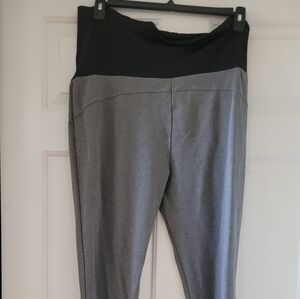 Time and True Gray maternity leggings XL